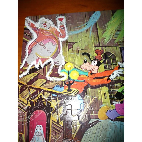 VTG Walt Disney Haunted House At Disneyland Jigsaw Puzzle Complete Mansion RARE - Picture 3 of 16